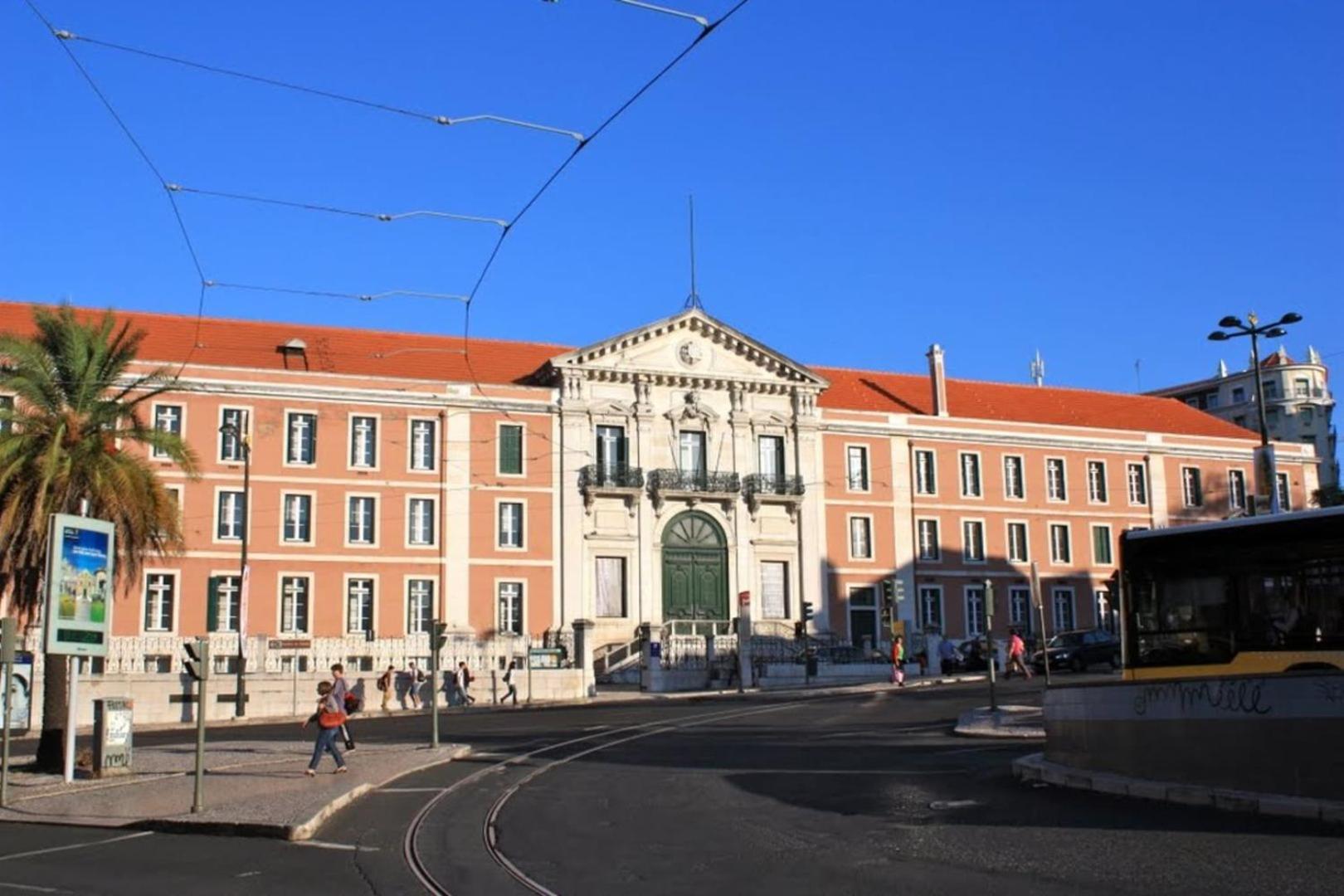 Guestready - Exclusive Apartment At Sao Bento Lisboa Dış mekan fotoğraf